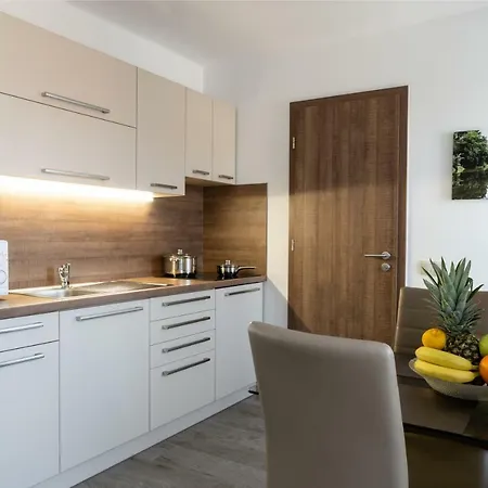 Raba Apartman Sárvár Zewnętrze zdjęcie